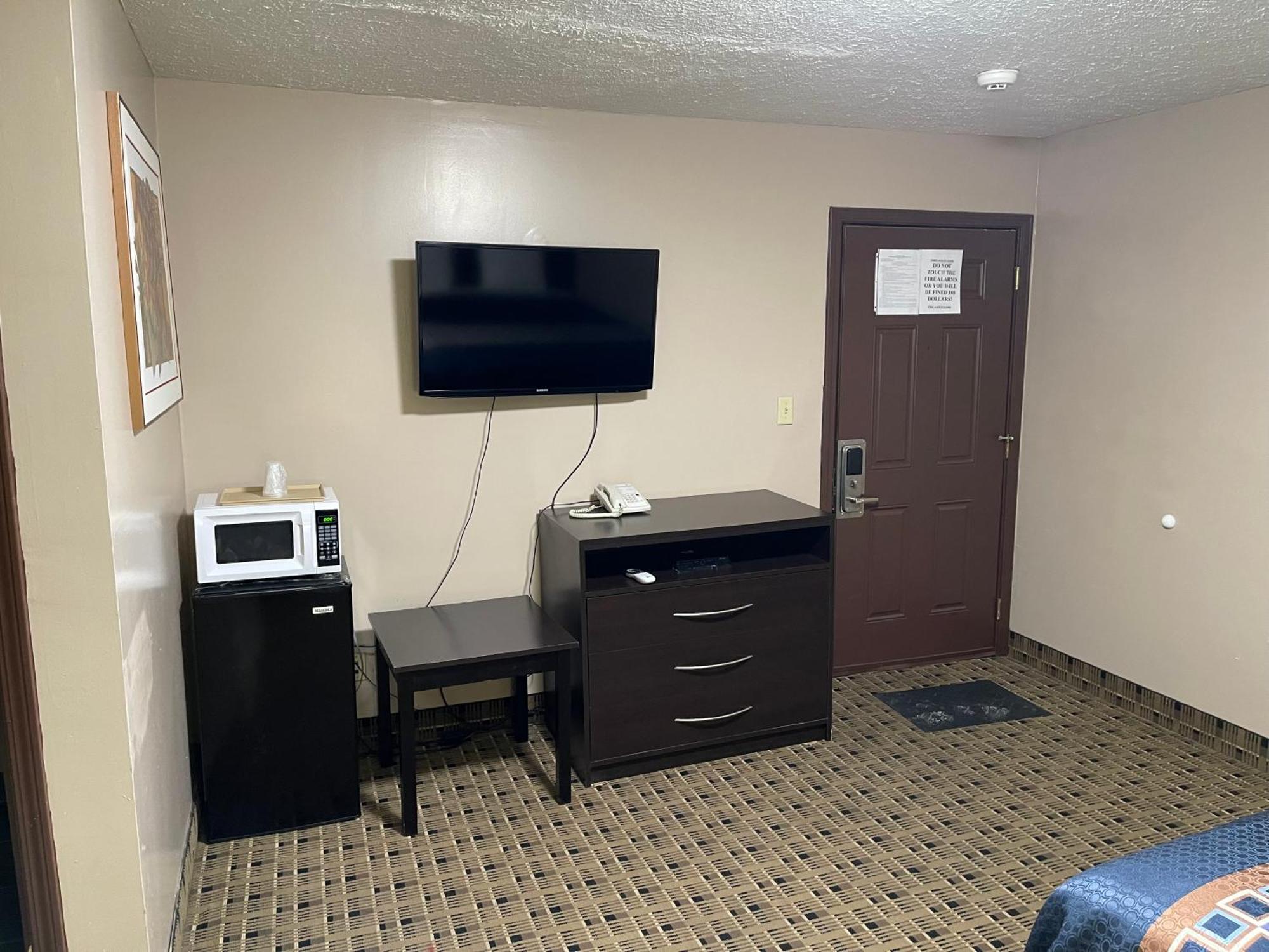 أشتابولا Economy Inn & Suites المظهر الخارجي الصورة