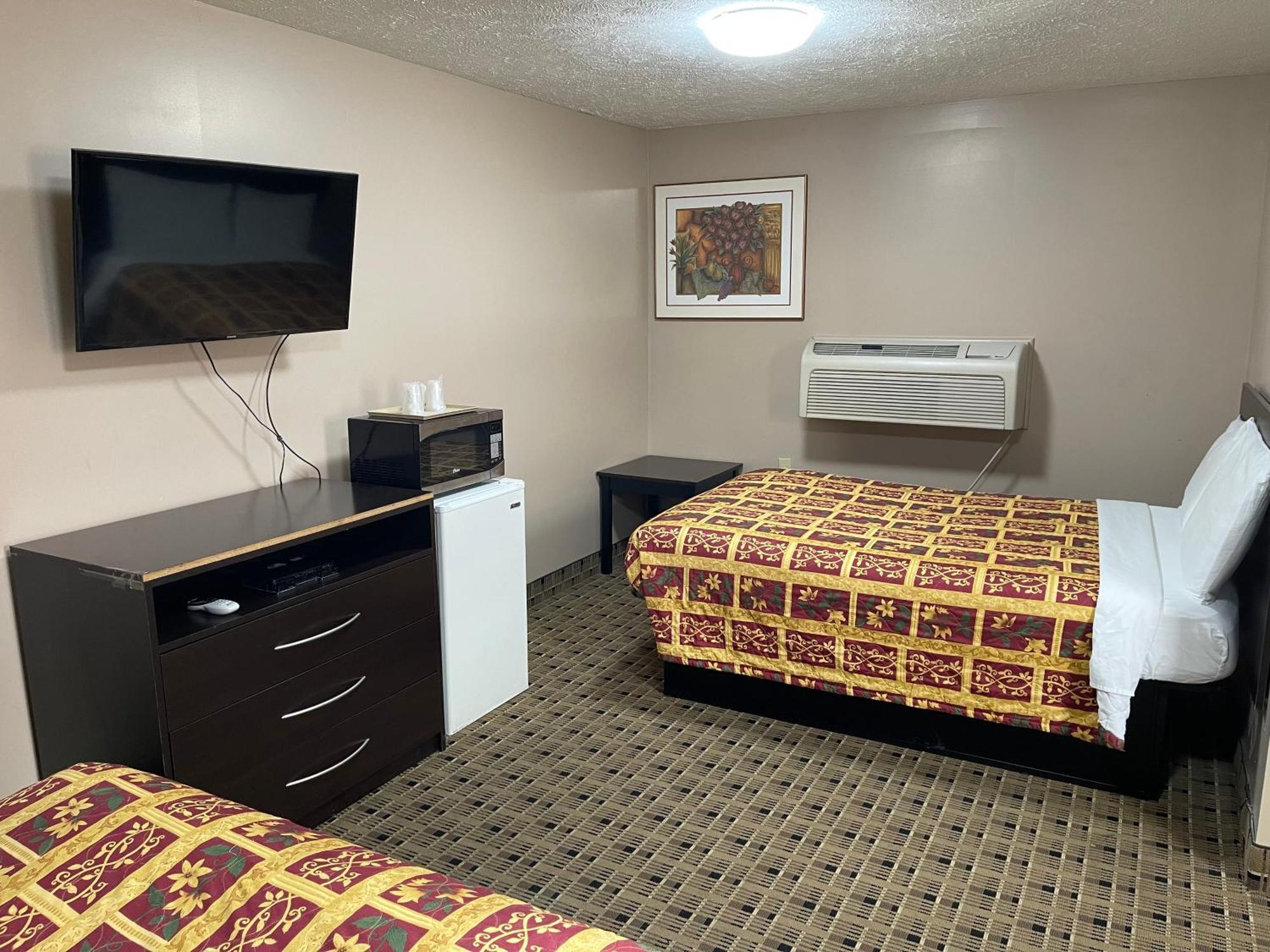 أشتابولا Economy Inn & Suites المظهر الخارجي الصورة