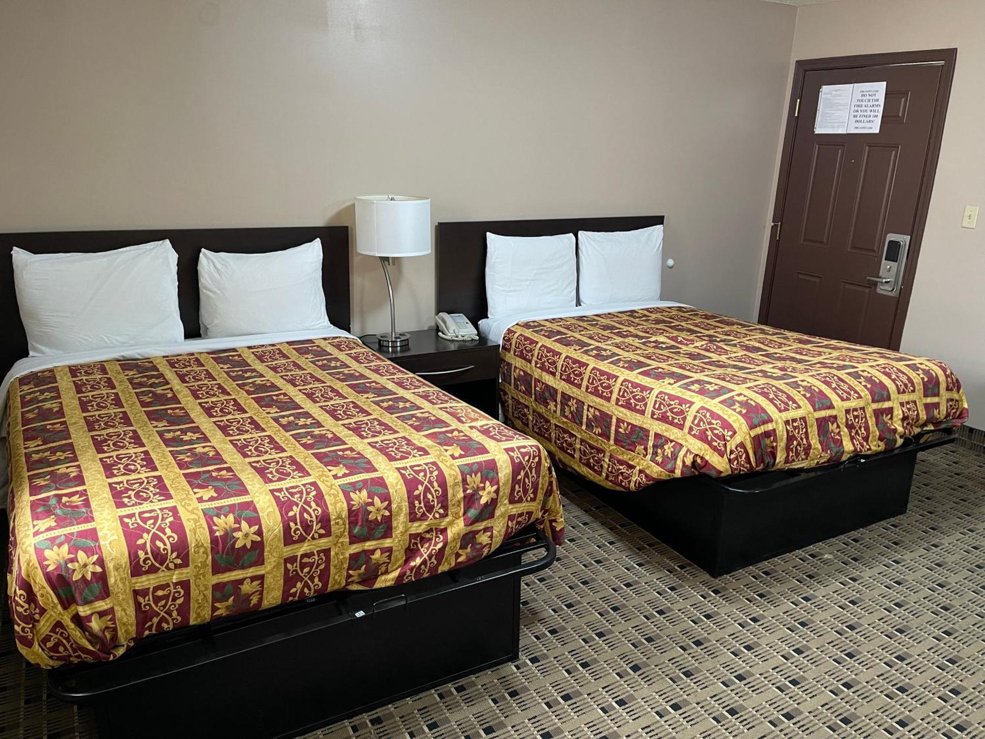 أشتابولا Economy Inn & Suites المظهر الخارجي الصورة