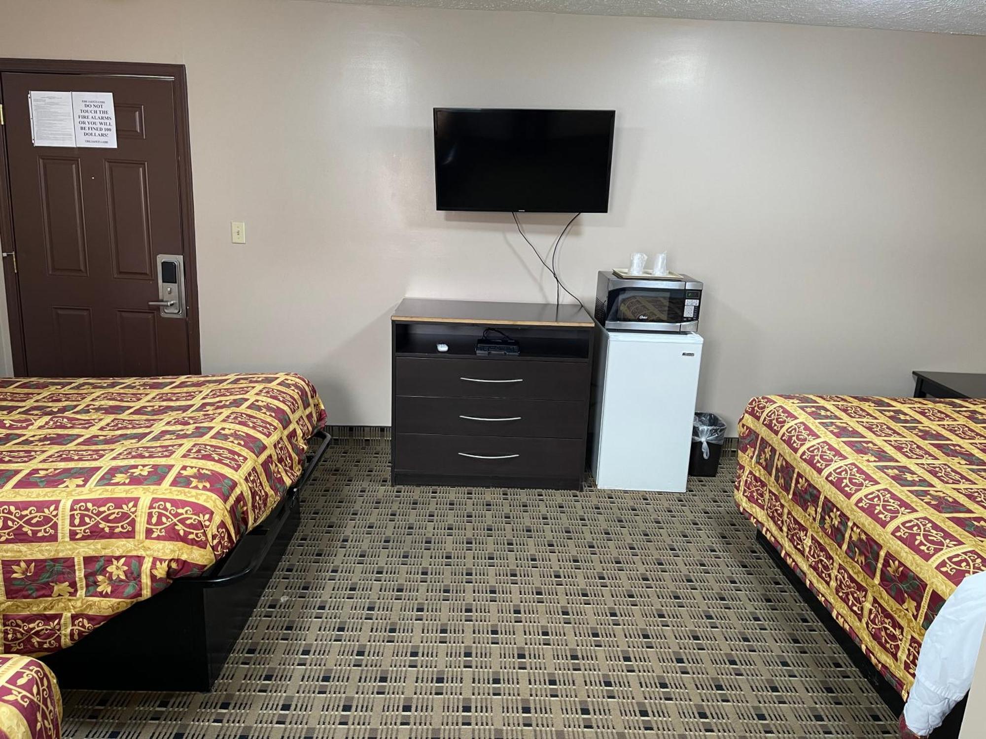 أشتابولا Economy Inn & Suites المظهر الخارجي الصورة