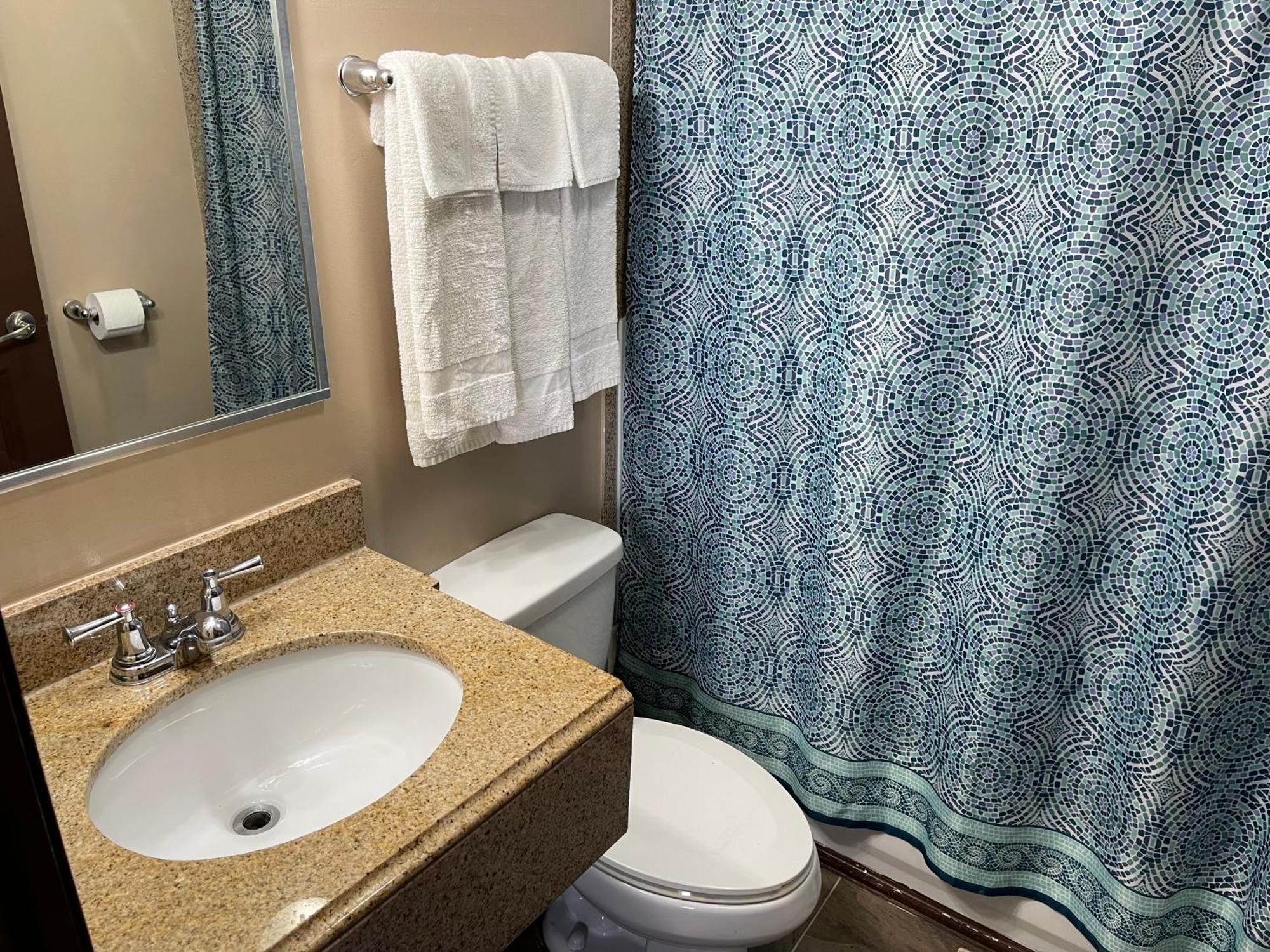 أشتابولا Economy Inn & Suites المظهر الخارجي الصورة