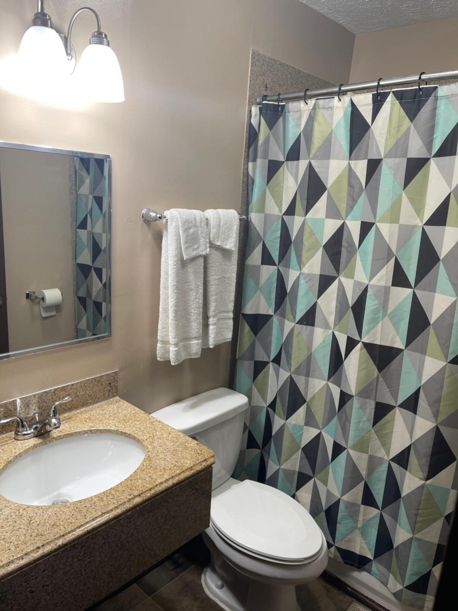 أشتابولا Economy Inn & Suites المظهر الخارجي الصورة